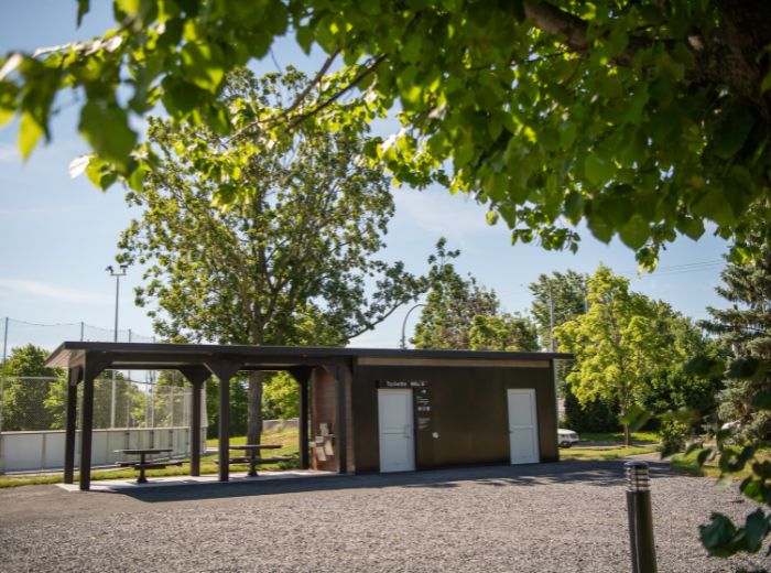 Inauguration de deux nouvelles toilettes autonettoyantes dans nos parcs